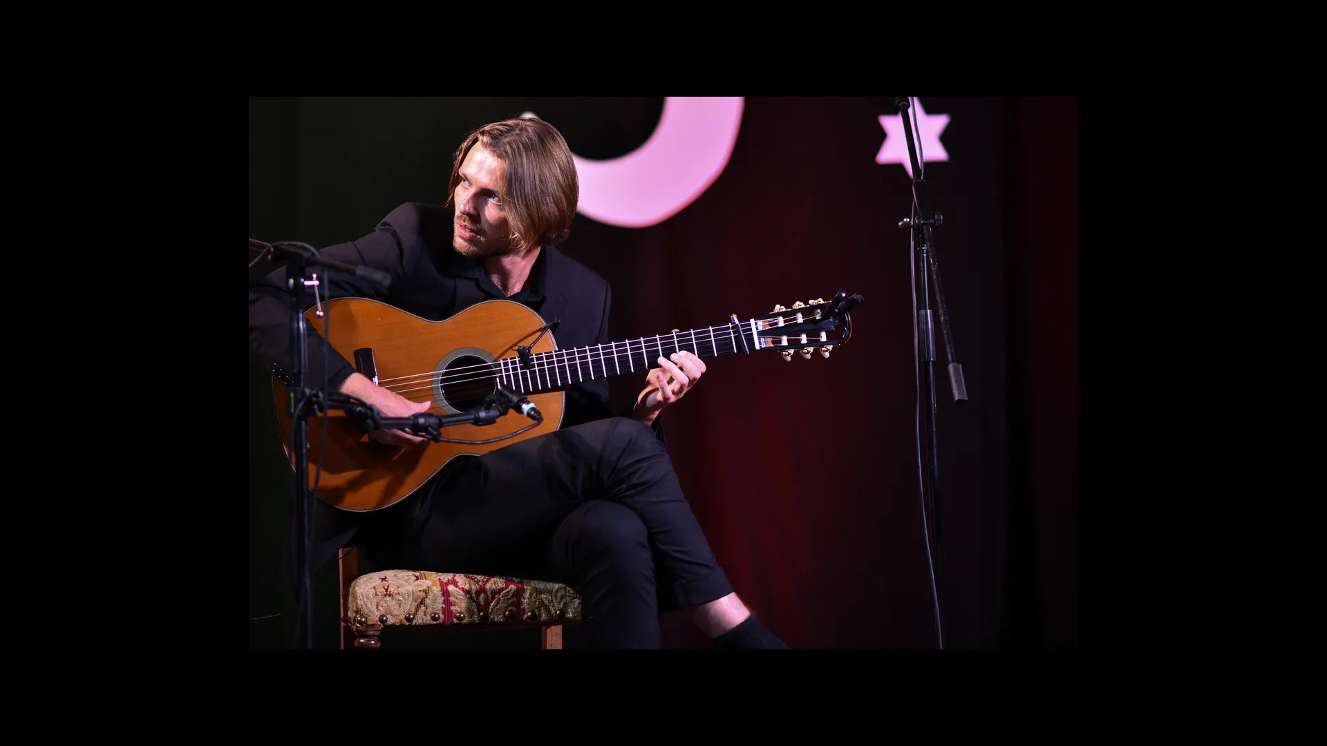 lEscale-Tournefeuille-Spectacle_jeremy-rollando-concert-du-marche